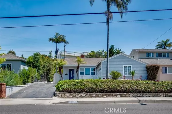 2520 Ardmore Avenue, Hermosa Beach, CA 90254