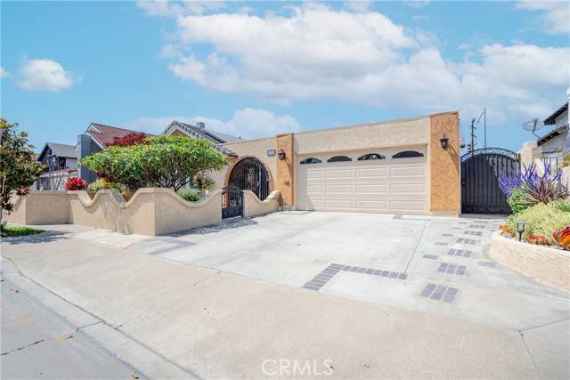 4259 Via Norte, Cypress, CA 90630