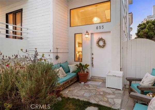 653 4th Street #2, Hermosa Beach, CA 90254