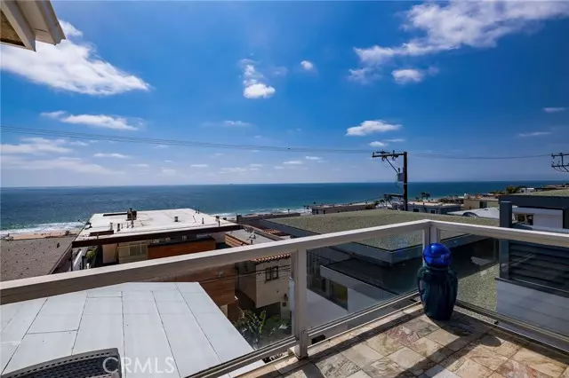 Manhattan Beach, CA 90266,319 26th Place