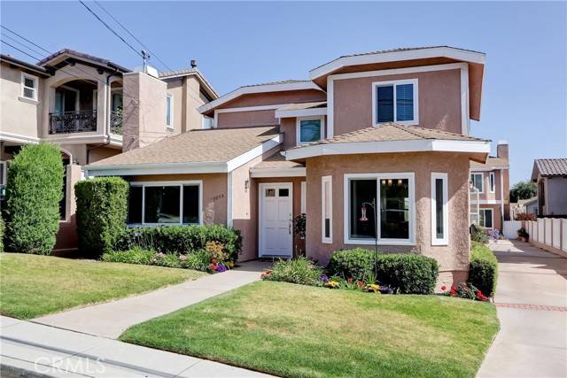 1809 Huntington Lane #A, Redondo Beach, CA 90278