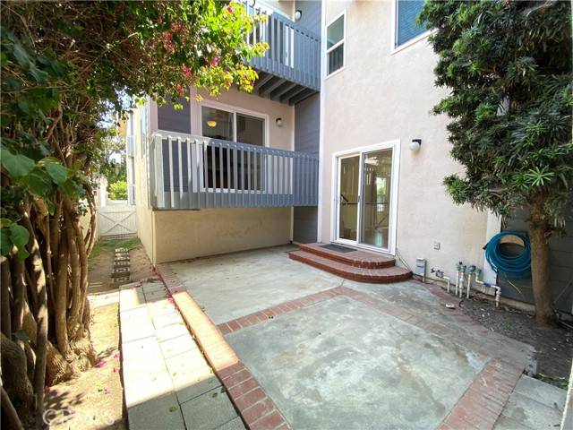 2623 Gates Avenue #2, Redondo Beach, CA 90278