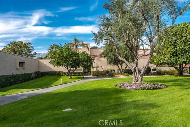 111 Mission Hills Drive, Rancho Mirage, CA 92270