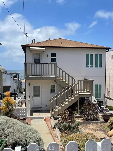 212 Manhattan Avenue, Manhattan Beach, CA 90266