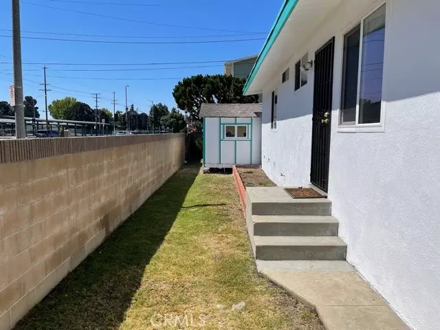 Lomita, CA 90717,1706 242nd Street