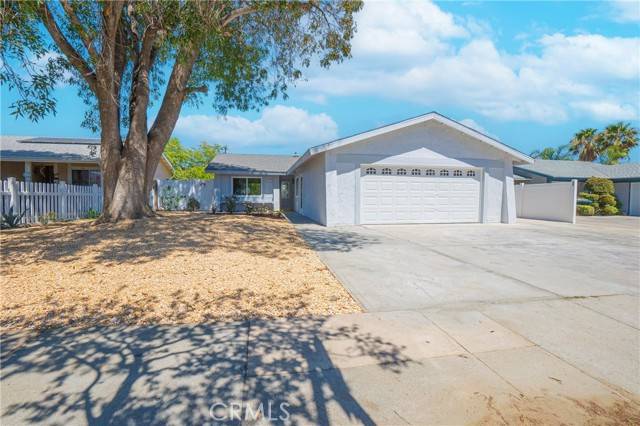 9938 Independence Avenue, Chatsworth, CA 91311