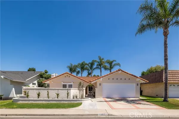 Costa Mesa, CA 92626,990 Trenton Way