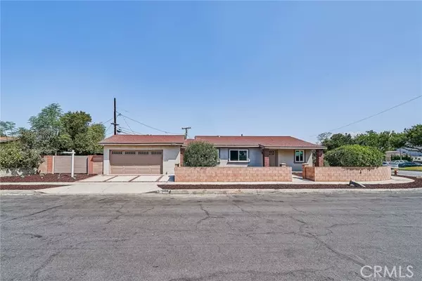 Carson, CA 90810,2863 E Van Buren Street