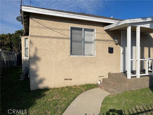 Compton, CA 90220,215 E Caldwell Street