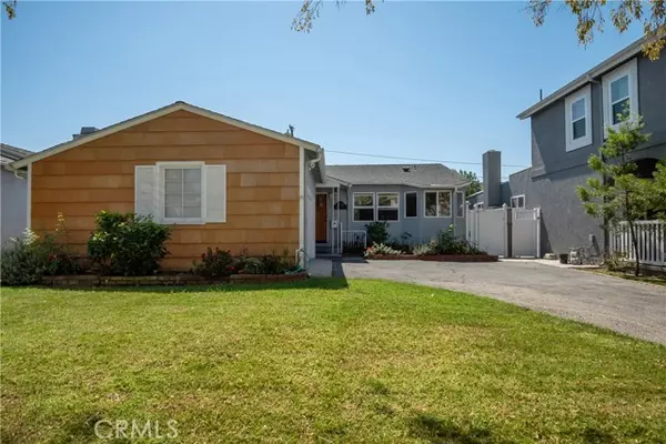 Hawthorne, CA 90250,5432 W 142nd Street