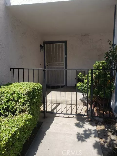 West Covina, CA 91791,1633 Bridgeport #9