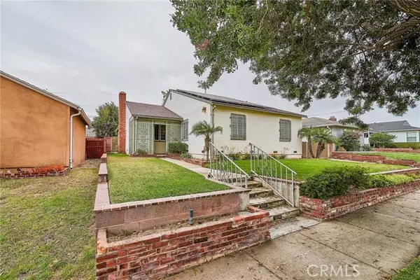 Hawthorne, CA 90250,2521 W 118th