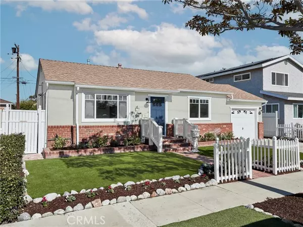 5347 W 122nd Street, Hawthorne, CA 90250