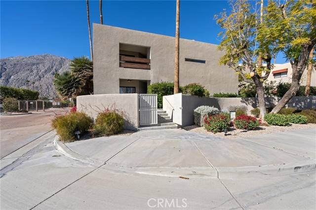 255 S Avenida Caballeros #306, Palm Springs, CA 92262