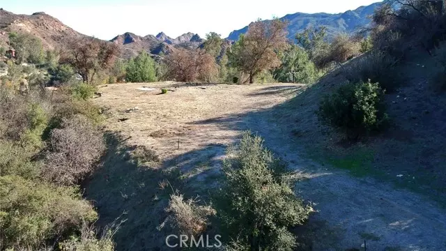 29070 Mulholland Hwy., Agoura Hills, CA 91301