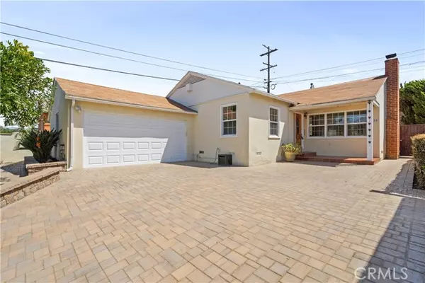 11608 Tarron Avenue, Hawthorne, CA 90250