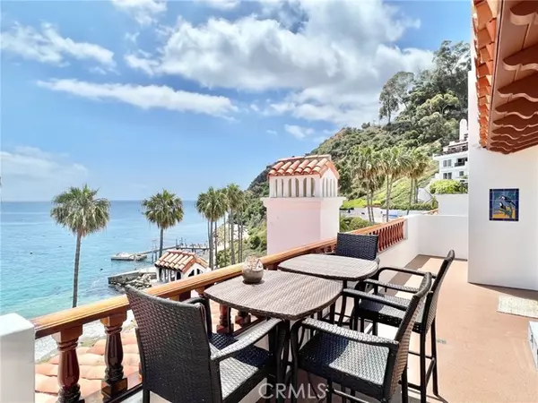 94 Playa Azul, Avalon, CA 90704