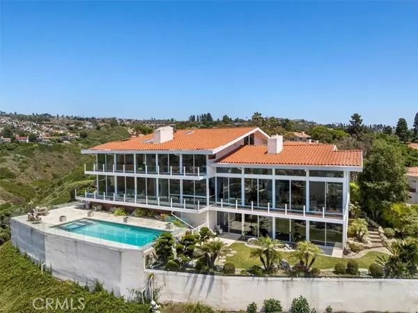 Palos Verdes Estates, CA 90274,2745 Via Miguel