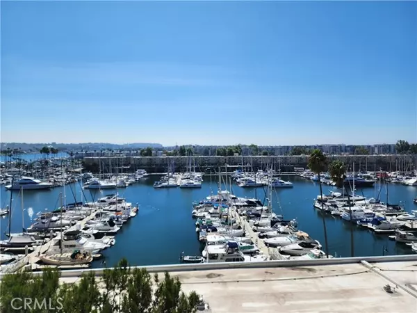 Marina Del Rey, CA 90292,4335 Marina City Dr #438