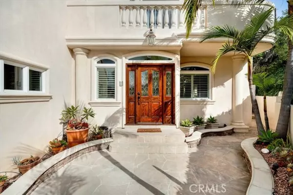 Redondo Beach, CA 90278,2213 Hall Court