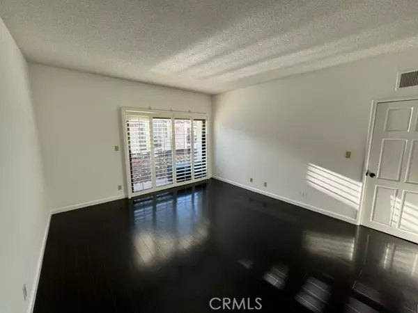 Playa Del Rey, CA 90293,8180 Manitoba Street #336