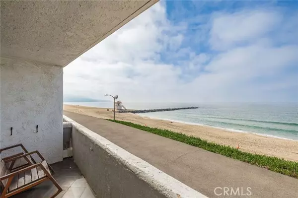 Redondo Beach, CA 90277,615 Esplanade #110