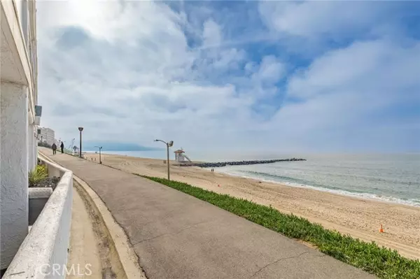 Redondo Beach, CA 90277,615 Esplanade #110