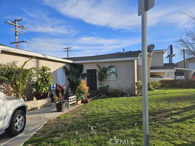 Lomita, CA 90717,25719 Walnut Street