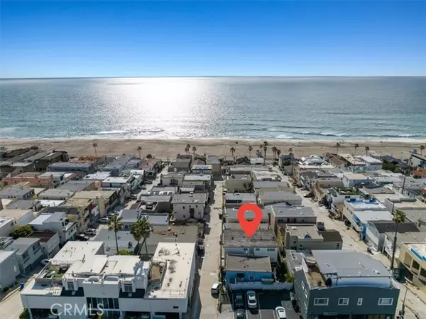 Manhattan Beach, CA 90266,225 El Porto Street