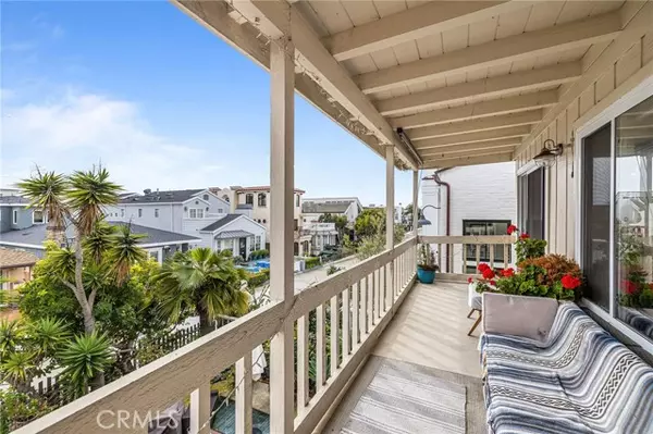 429 10th Street, Manhattan Beach, CA 90266