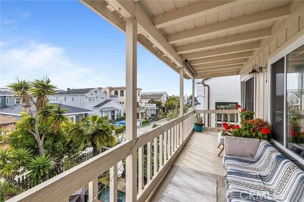 429 10th Street, Manhattan Beach, CA 90266