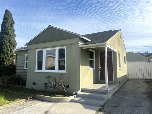 Hawthorne, CA 90250,4726 W 131st Street