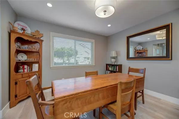 Redondo Beach, CA 90278,2206 Clark Lane #A