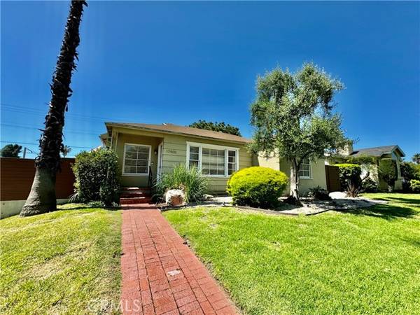 Encino, CA 91316,17900 Duncan Street