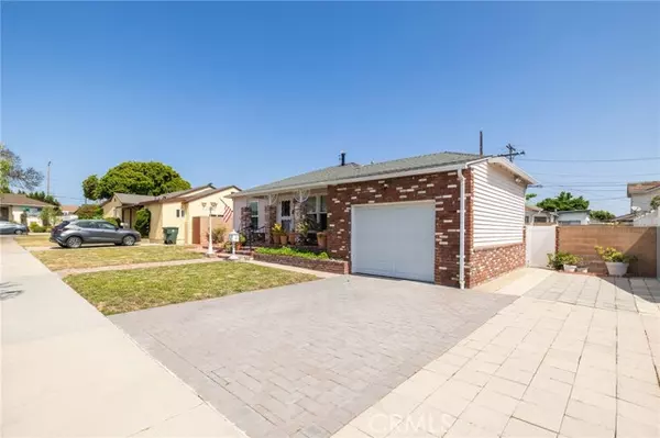 1731 234th St, Torrance, CA 90501