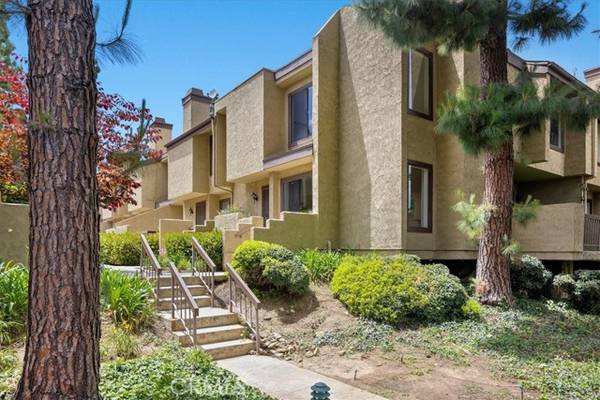 849 E Victoria Street #211, Carson, CA 90746