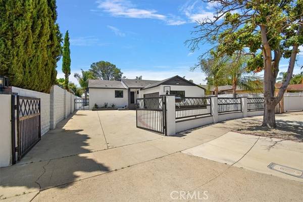 North Hollywood, CA 91605,12618 Vose Street