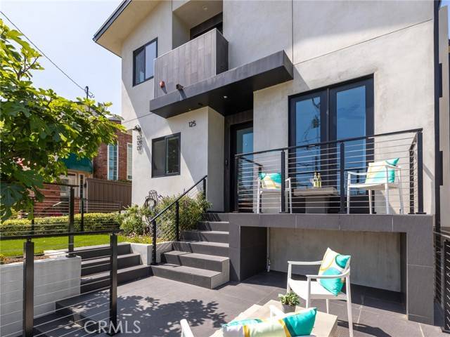 125 W Palm Avenue, El Segundo, CA 90245