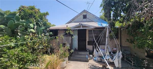 4463 Lovett, East Los Angeles, CA 90040