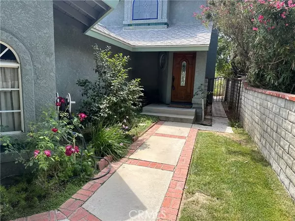 Saugus, CA 91390,28409 Evergreen Lane