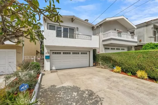 1541 Steinhart Avenue, Redondo Beach, CA 90278