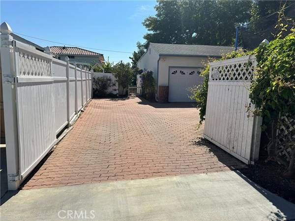 Lomita, CA 90717,25842 Avocado Street