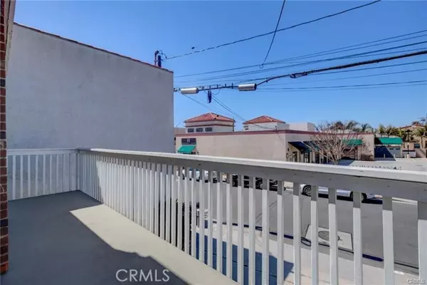 Hermosa Beach, CA 90254,814 3rd Street