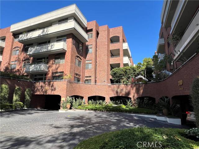 200 N Swall Drive #L252, Beverly Hills, CA 90211