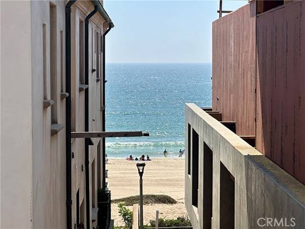 2716 Ocean Drive, Manhattan Beach, CA 90266