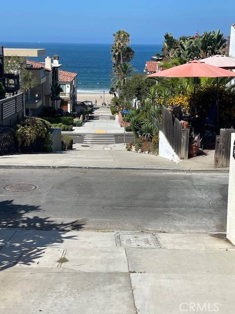 217 25th Street, Manhattan Beach, CA 90266