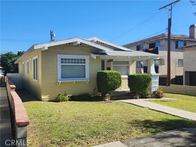 1026 W 10th Street, San Pedro, CA 90731