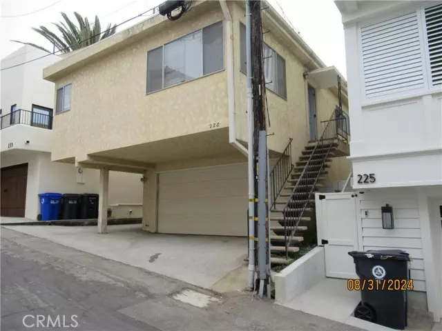 Manhattan Beach, CA 90266,228 7th Place