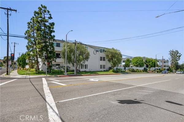 415 S Prospect Avenue #219, Redondo Beach, CA 90277