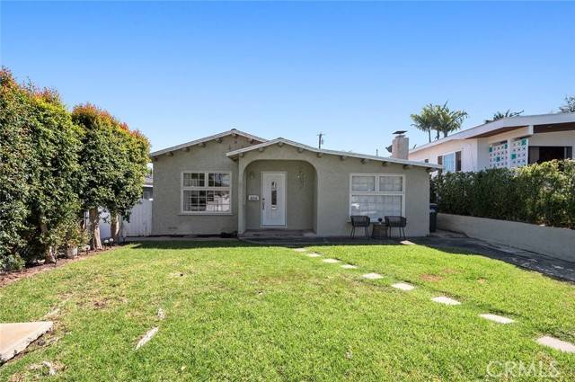 858 Avenue C, Redondo Beach, CA 90277